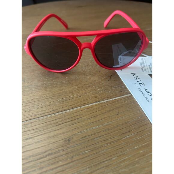 NWT Janie and Jack Boys red Aviator sunglasses 4 and up - Picture 2 of 4